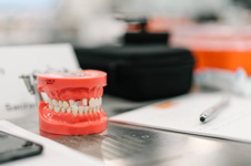 Hard and Soft Tissue Grafting in Digital Dental Implant Dentistry (CI3)